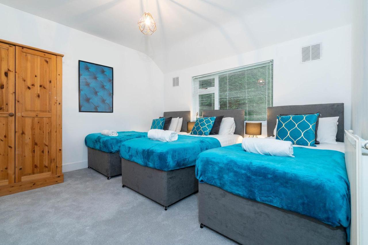 Northfield Large 4 Bedroom House - Top Rated - Off-Street Parking - Garden - Sleeps 9 - Contractors - Groups - Pool Table מראה חיצוני תמונה